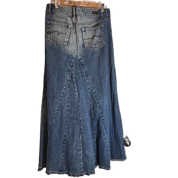 American Rag Cie Pleated Distressed Maxi Jean Skirt 9 - Medium - Picture 3 of 5